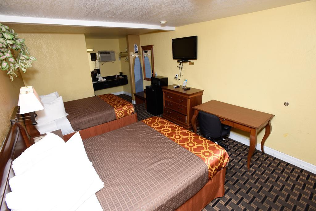 Best Budget Inn Anaheim Pokoj fotografie